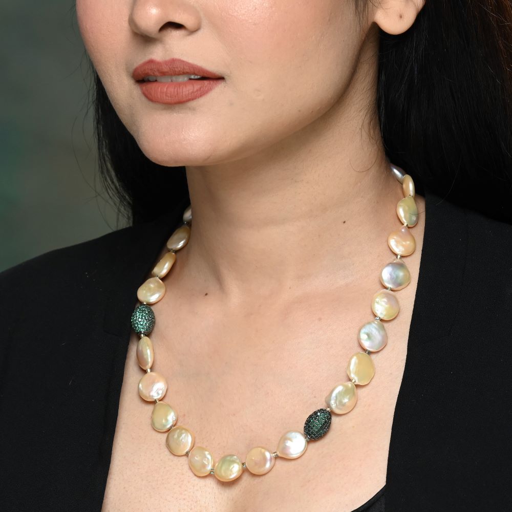 Mother of Pearl necklace & green crystals